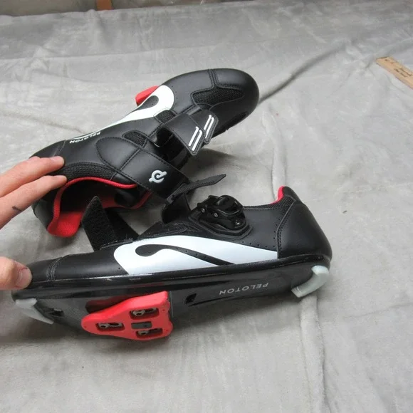 Peloton Mens Cycling Shoes 10 43EU Black 3 Bolt Cleats Road Bike MTB Biking New? - Picture 9 of 16